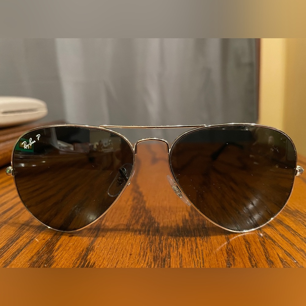 Ray-Ban Aviator Unisex sunglasses, flawless lenses